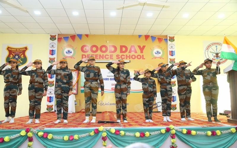 Military Academy and Training Schools: Curriculum, Discipline & Career Path